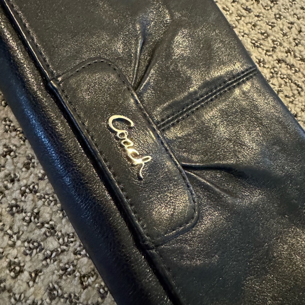 Coach Wristlet - Picture 3 of 6